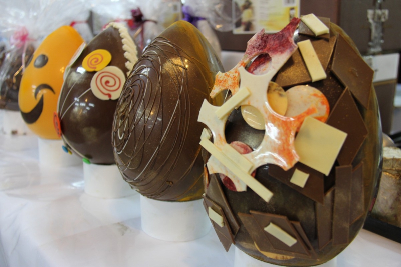 boulangerie-PONTEVES-min_chocolate_factory_eggs_easter-897028